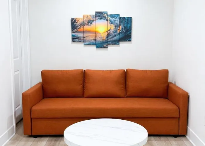 3 En-suite Townhome - 5 Min Walk To - Sleeps 10 - Community Pool Ocean City